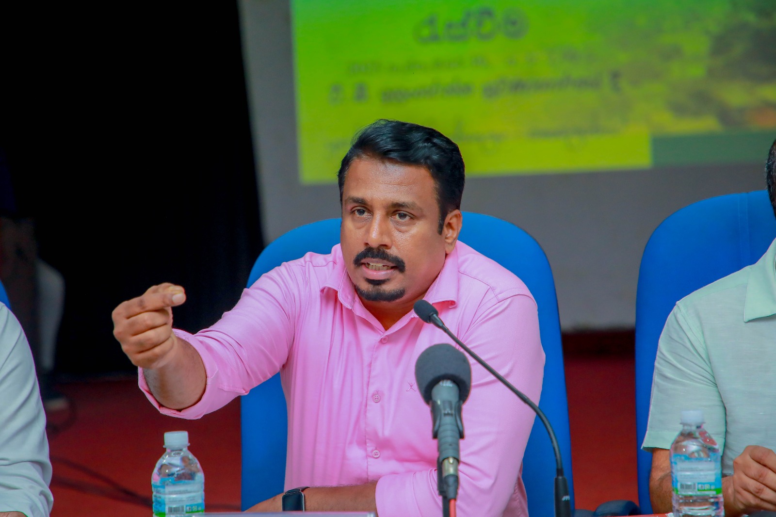  Mr.Ernaga Gunasekara
